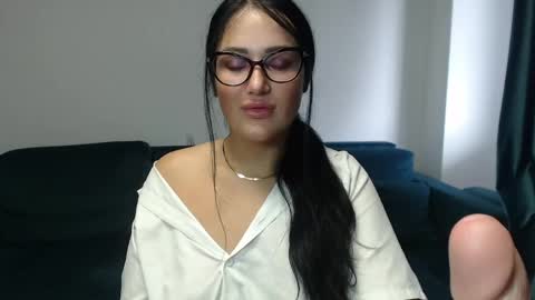 Snapshot of anyevyy chatting on 6, 6, 2026 AnyEvyy online show from 6, 6, 2026