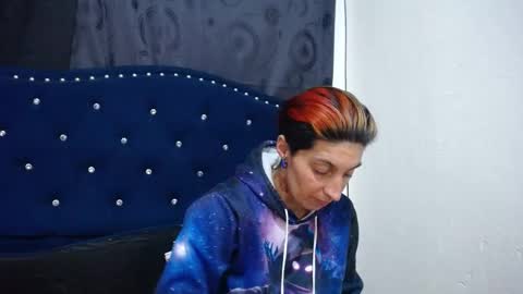 Snapshot of anyu_1306 chatting on 15, 1, 2025 anyu online show from 15, 1, 2025