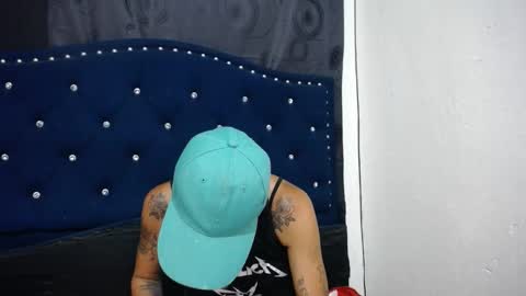 Snapshot of anyu_1306 chatting on 3, 2, 2025 anyu online show from 3, 2, 2025