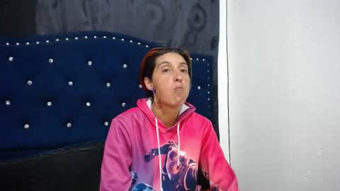 Snapshot of anyu_1306 chatting on 3, 2, 2025 anyu online show from 3, 2, 2025