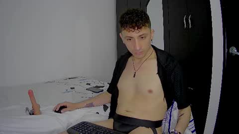Snapshot of aogut17 chatting on 9, 7, 2026 aogut17 online show from 9, 7, 2026