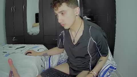 Snapshot of aogut17 chatting on 29, 7, 2026 aogut17 online show from 29, 7, 2026