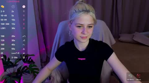 Snapshot of apheliastar chatting on 1, 6, 2026 ApheliaStar online show from 1, 6, 2026