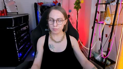 Snapshot of aphexqueen chatting on 14, 12, 2024 APHEX QUEEN online show from 14, 12, 2024