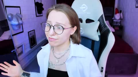 Snapshot of aphexqueen chatting on 11, 1, 2025 APHEX QUEEN online show from 11, 1, 2025