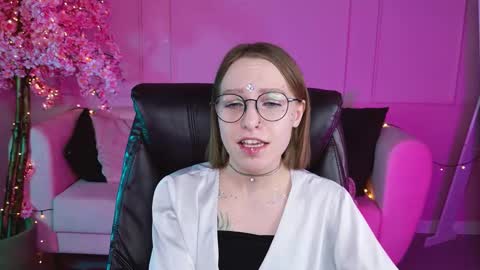 Snapshot of aphexqueen chatting on 13, 1, 2025 APHEX QUEEN online show from 13, 1, 2025