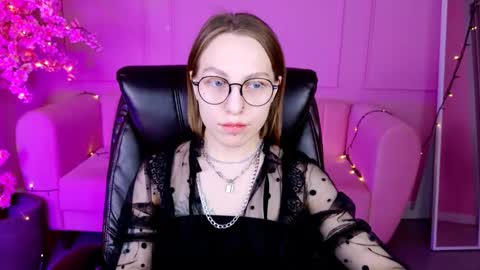 Snapshot of aphexqueen chatting on 27, 1, 2025 APHEX QUEEN online show from 27, 1, 2025