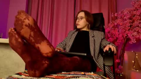 Snapshot of aphexqueen chatting on 10, 10, 2025 APHEX QUEEN online show from 10, 10, 2025