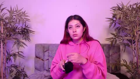 Snapshot of aphirl__ chatting on 16, 10, 2025 Aphirl online show from 16, 10, 2025