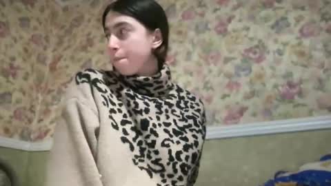 Snapshot of aphr0dite22 chatting on 12, 4, 2026 aphr0dite22 online show from 12, 4, 2026