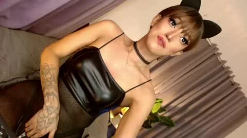 Snapshot of aphrodite_may chatting on 16, 4, 2026 kathryn online show from 16, 4, 2026