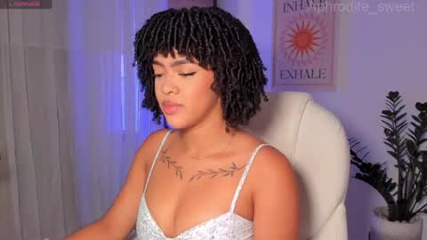 Snapshot of aphrodite_sweet chatting on 3, 5, 2026 Karla online show from 3, 5, 2026