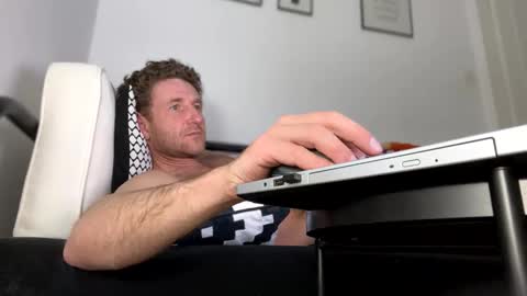 apollobest77 online show from 19, 1, 2025