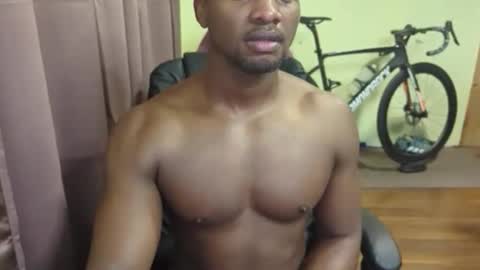 Snapshot of apollodarkmn chatting on 11, 11, 2025 apollodarkmn online show from 11, 11, 2025