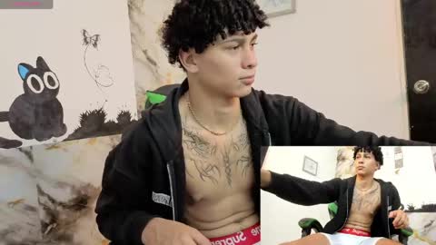 Snapshot of apolo_20__ chatting on 23, 4, 2026 APOLO online show from 23, 4, 2026