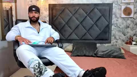 Apolo online show from 18, 9, 2025