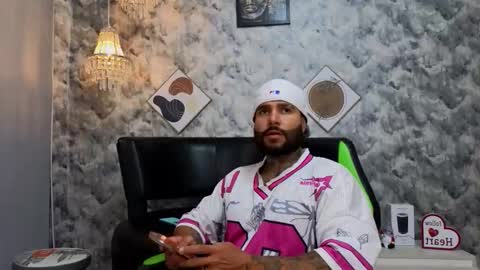 Snapshot of apolo_ryder chatting on 29, 3, 2026 APOLO online show from 29, 3, 2026