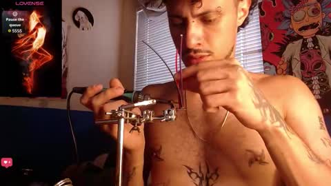 Snapshot of apolo_s chatting on 23, 10, 2025 Andres online show from 23, 10, 2025