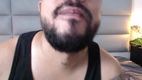 Snapshot of apolomarcos_ chatting on 8, 3, 2025 marcos online show from 8, 3, 2025
