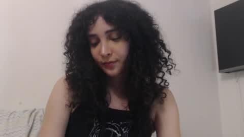 Snapshot of apolosbitch chatting on 1, 4, 2026 Nix online show from 1, 4, 2026