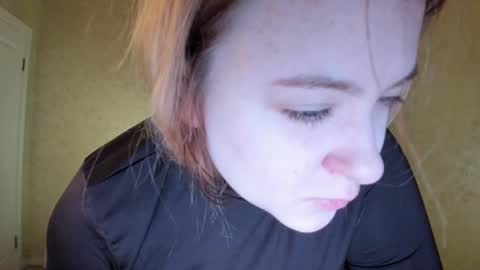 Snapshot of appleyummybuns chatting on 2, 3, 2026 appleyummybuns online show from 2, 3, 2026