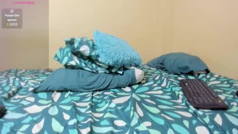 Snapshot of appolo_jay chatting on 22, 10, 2025 appolo online show from 22, 10, 2025
