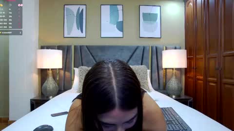 Snapshot of april_derricks chatting on 27, 4, 2026 April online show from 27, 4, 2026