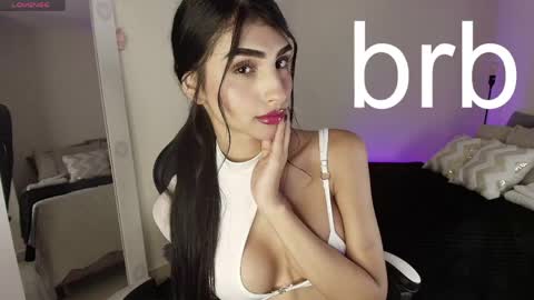 Scarlett Independent Model  online show from 1, 6, 2026