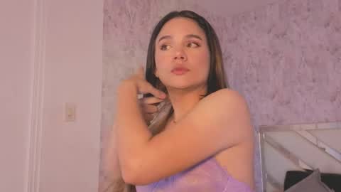 Snapshot of april_summer_ chatting on 15, 4, 2026 Isabella online show from 15, 4, 2026