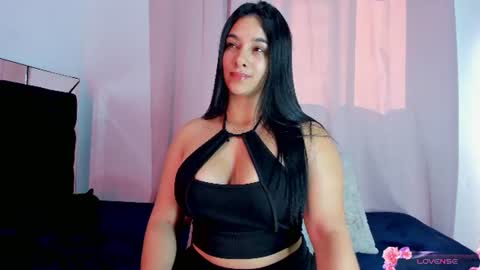 Snapshot of apriladamson_ chatting on 12, 6, 2026 April online show from 12, 6, 2026