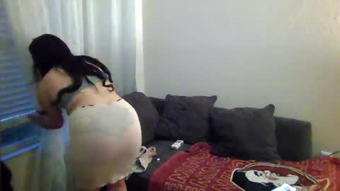 AnnaApril420 online show from 8, 2, 2025