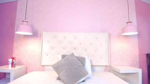 Snapshot of aprilsterling chatting on 20, 4, 2026 april online show from 20, 4, 2026