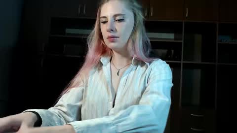 Snapshot of aqualen chatting on 19, 10, 2025 aqualen online show from 19, 10, 2025