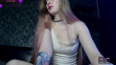 Snapshot of aqualen chatting on 15, 3, 2026 aqualen online show from 15, 3, 2026