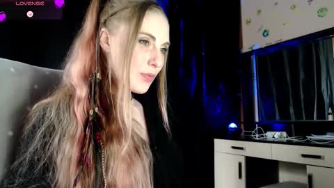 Snapshot of aqualen chatting on 26, 3, 2026 aqualen online show from 26, 3, 2026