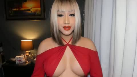 Snapshot of aqueenofcumxx chatting on 1, 3, 2025 Alicia online show from 1, 3, 2025