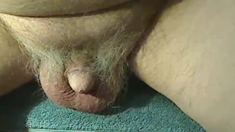 Snapshot of aquietoldman chatting on 22, 12, 2025 aquietoldman online show from 22, 12, 2025