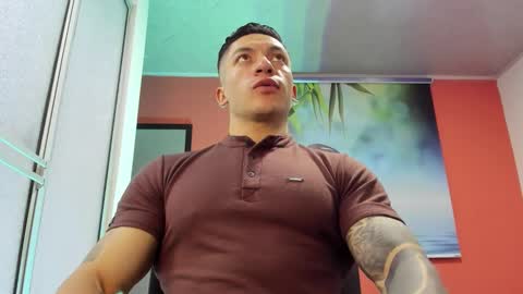 Snapshot of aquiles_51 chatting on 19, 12, 2025 Jonathan online show from 19, 12, 2025