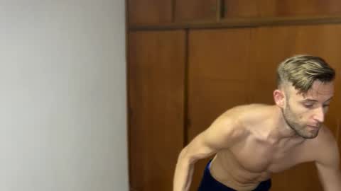 Snapshot of aquilesmade chatting on 18, 12, 2024 Aquilesmade online show from 18, 12, 2024