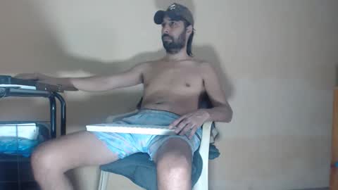 Snapshot of arabebigcock chatting on 19, 4, 2026 ARABE online show from 19, 4, 2026