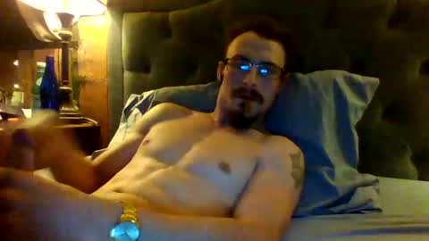 Snapshot of archerbenz chatting on 4, 11, 2025 archerbenz online show from 4, 11, 2025