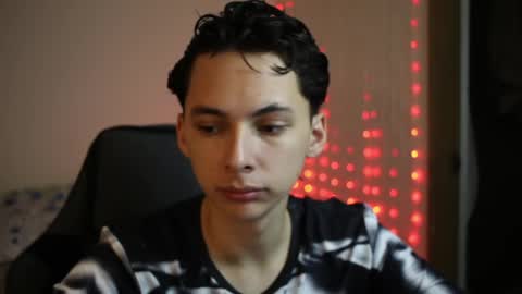 Snapshot of archi_love chatting on 12, 4, 2026 ARCHIBALDO online show from 12, 4, 2026