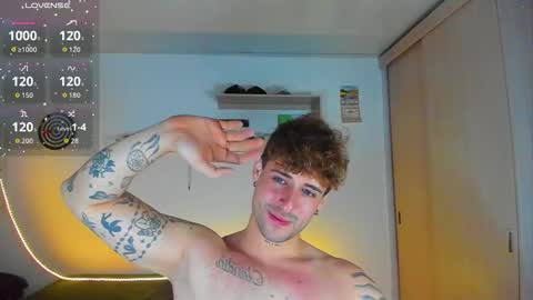 Snapshot of ares_blue chatting on 3, 2, 2026 ares blue online show from 3, 2, 2026
