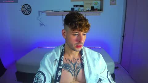 Snapshot of ares_blue chatting on 12, 5, 2026 ares blue online show from 12, 5, 2026