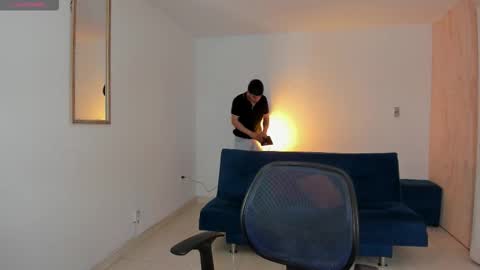 Snapshot of ares_johnsonn chatting on 29, 9, 2025 Ares online show from 29, 9, 2025