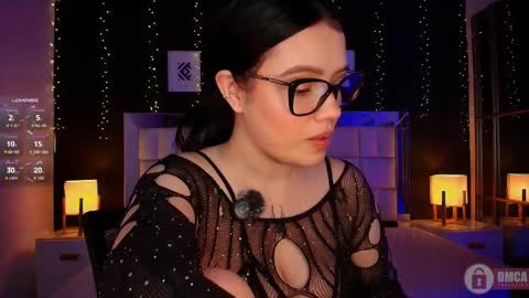 Ari  online show from 11, 5, 2026