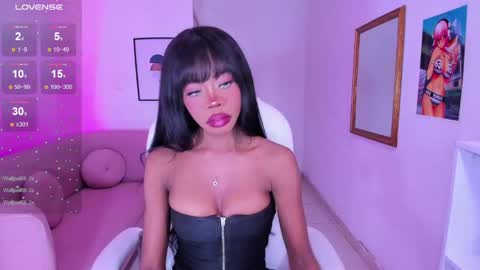 Snapshot of aria_brown_19 chatting on 25, 1, 2025 ARIA online show from 25, 1, 2025