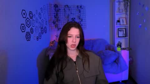 Snapshot of aria_glow chatting on 13, 3, 2026 Aria online show from 13, 3, 2026