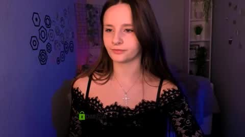 Snapshot of aria_glow chatting on 22, 3, 2026 Aria online show from 22, 3, 2026