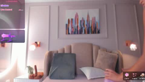 Snapshot of aria_greco chatting on 7, 2, 2025 Aria  online show from 7, 2, 2025